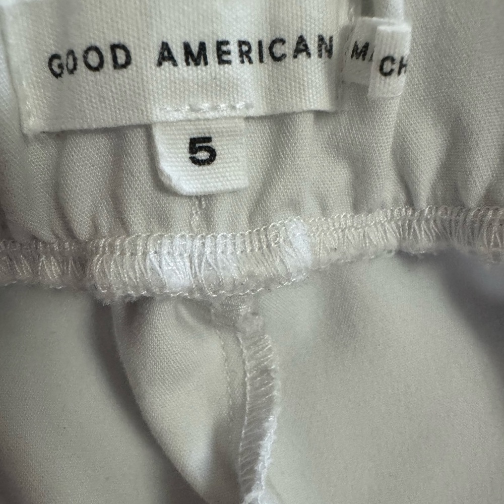 Good American White High Rise Relaxed Fit Weekend Poplin Shorts Pockets Sz 5=2x - Picture 9 of 11